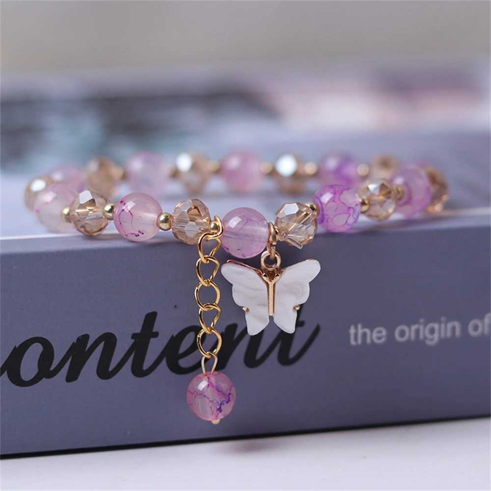Fashionable butterfly bead bracelet suitable for women imitates jade bohemian crystal charm elastic rope bracelet handmade jewelry W240913