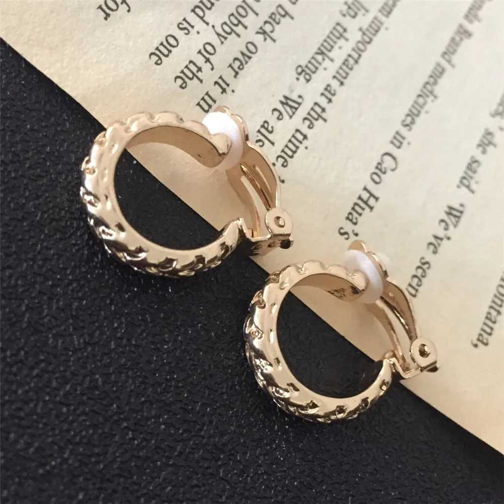 High Quality Clip on Earrings Without Piercing Textured Earrings for Women Fashion Earrings Party Gift Bijoux JewelryX240913