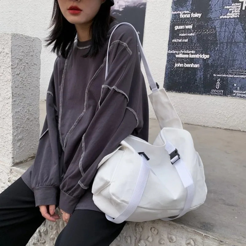 Japanese Harajuku Women Messenger Bag Solid Color Canvas Crossbody Bags Student Large Capacity Handbags Shoulder Bag Bolsos Sac 240909