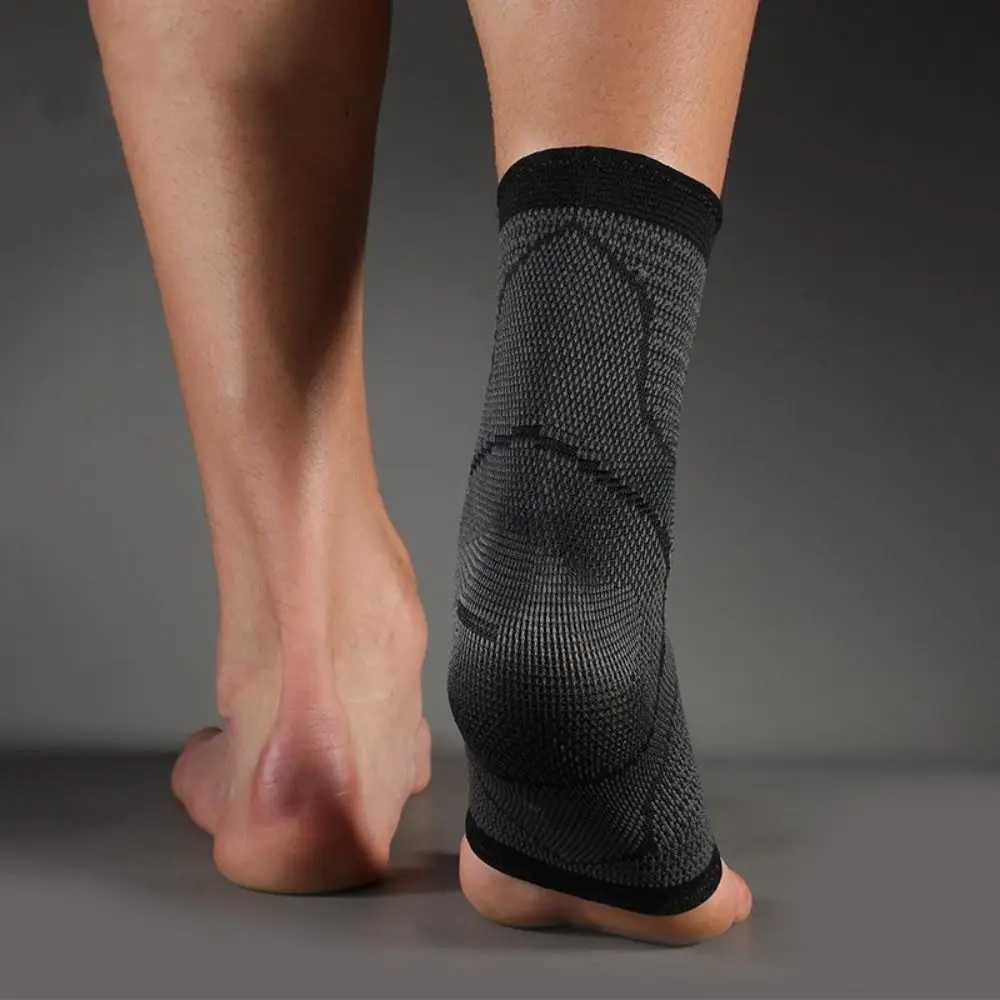 1pcs Basketball 3D Compression Ankle Brace Nylon Breathable Ankle Support Sleeve Elastic Ankle Protective Ankle Protector Women Y240913