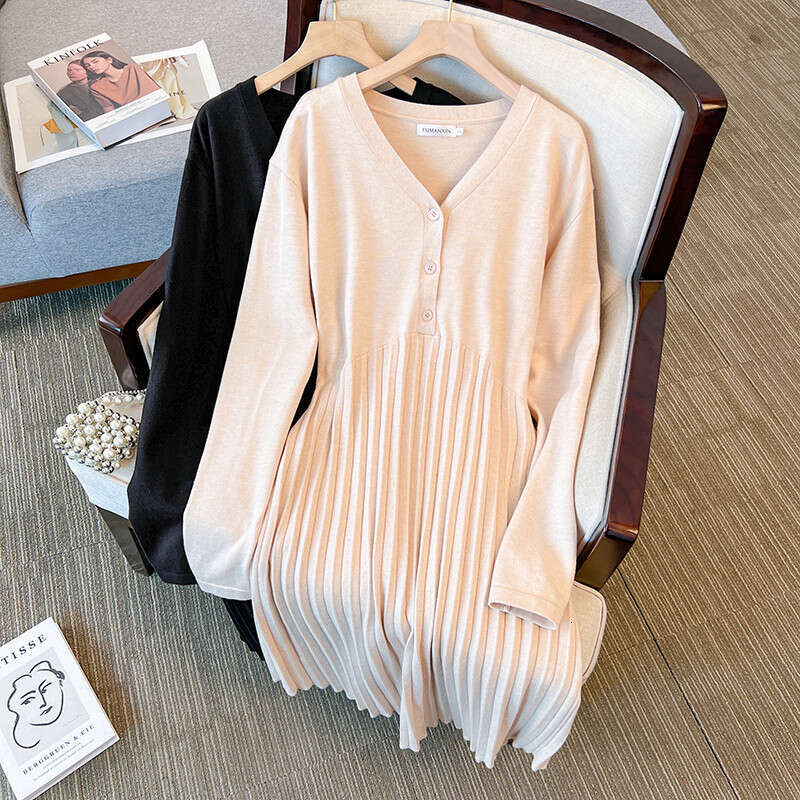 155Kg Plus Size Women's Bust 160 Spring Autumn New Loose V-Neck A-E Sweater Dress Black Apricot 5Xl 6Xl 7Xl 8Xl 9Xl 10Xl