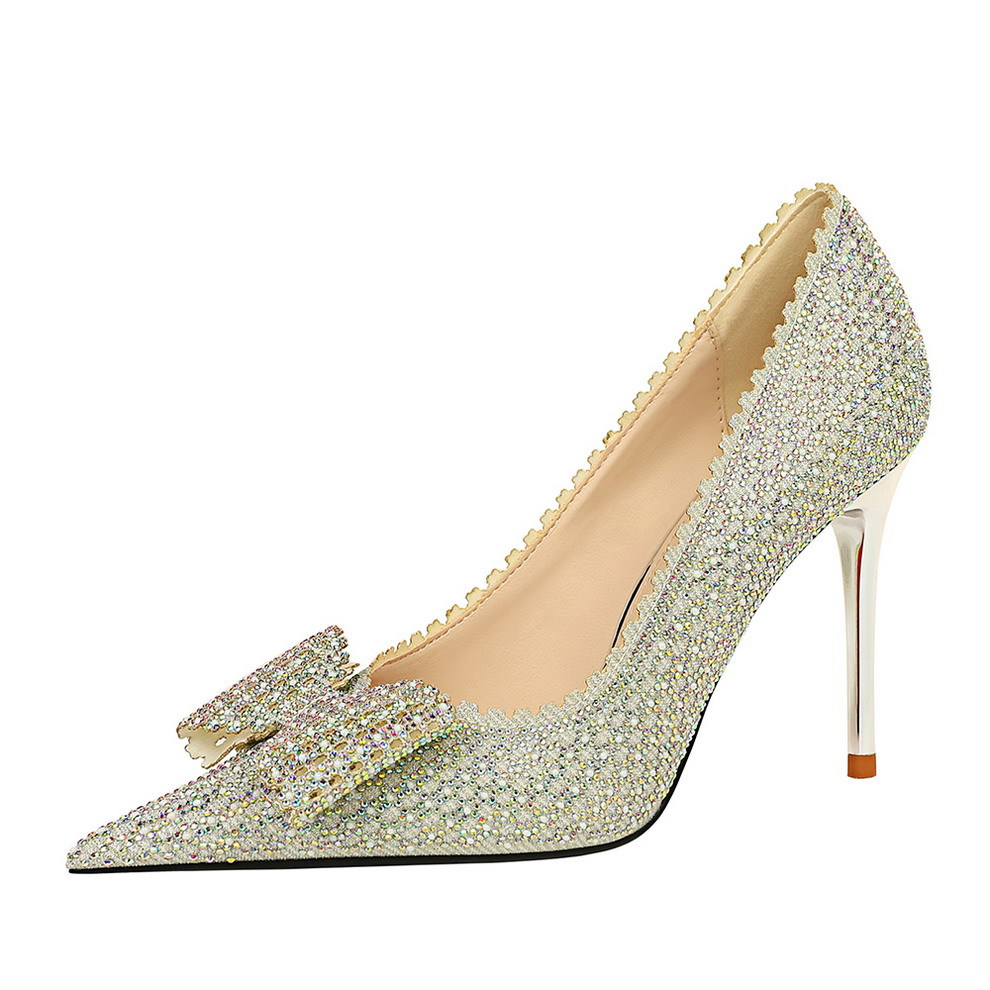 New Designer Pumps Sexy Party Butterfly-knot Pointed Toe Sequined Cloth 9.5CM Thin Heels sweet Dress Women Shoes 418b