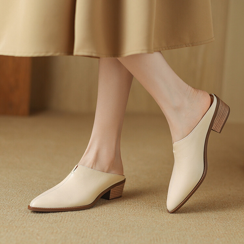 Summer NEW Mules Genuine Leather Shoes for Women Cover Chunky Heel Slippers Pointed Toe New Sgback Designer Sandals 84de