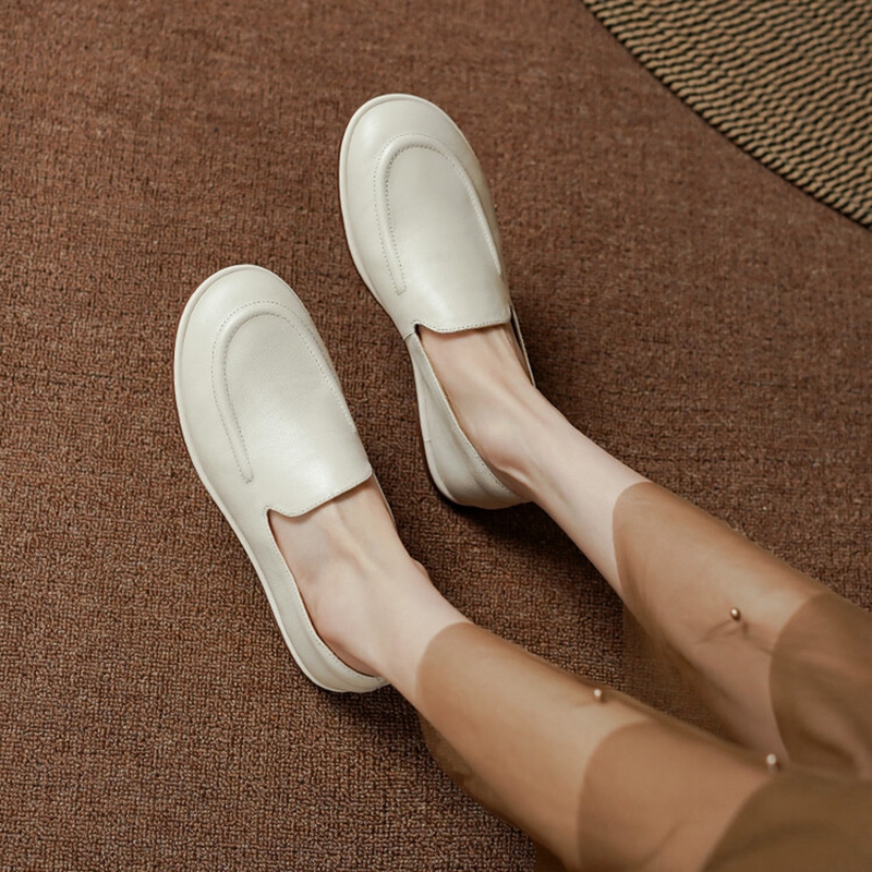 NEW Autumn Women Loafers Genuine Leather Shoes for Women Round Toe Low Heel Women Pumps Retro Soft Shoes Women сапоги женские