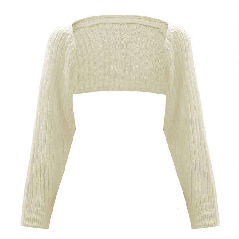 New minimalist and versatile long sleeved loose knit sweater for women wearing outside