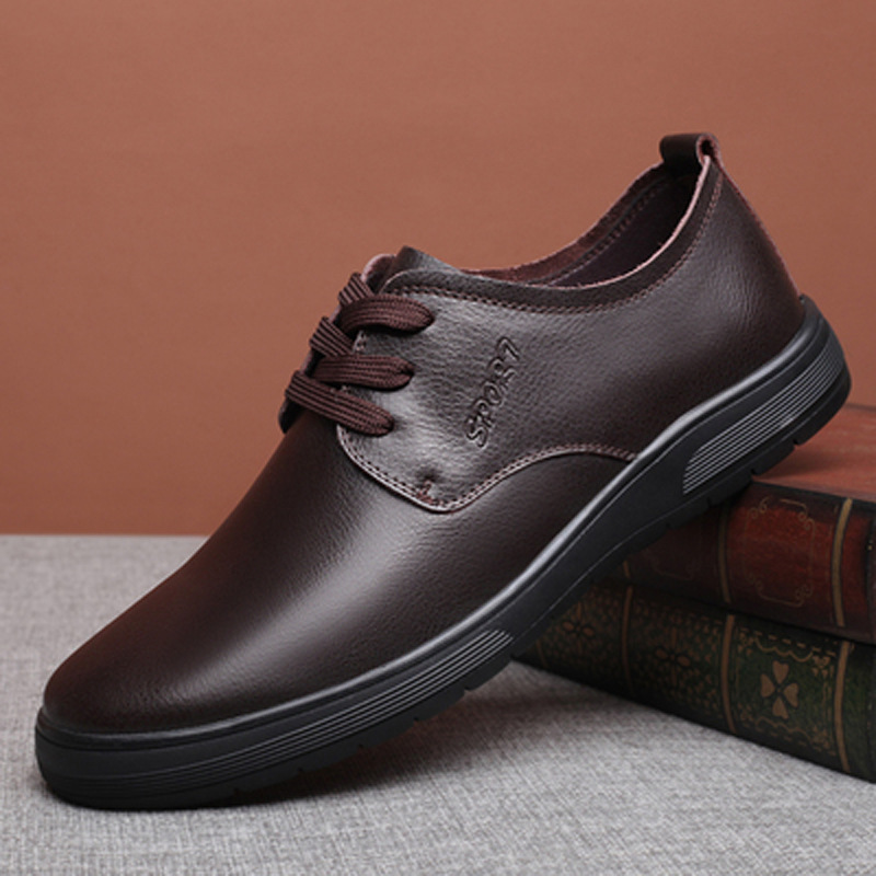 New Men's Outdoor Casual Shoes Spring and Summer All-match Breathable Slip-on Loafers Soft-soled Non-slip Large Size Male Shoes