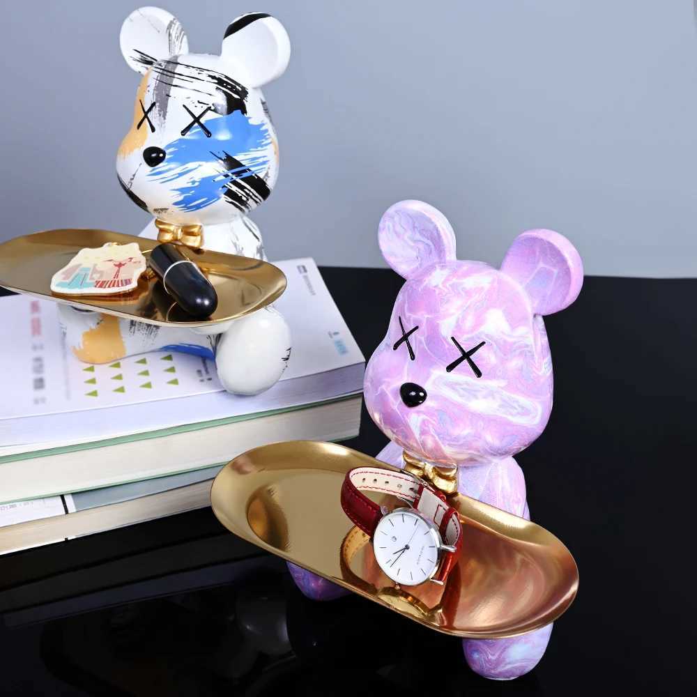 Colored bear statues and sculptures butler statues interior decoration Nordic decoration room table decoration resin crafts gifts X240913