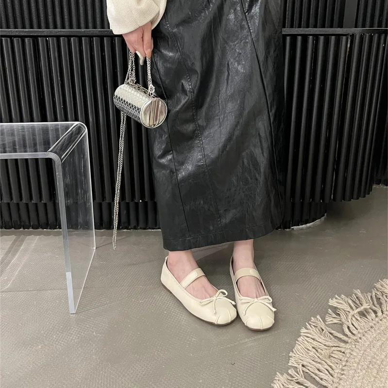 Casual Woman Flat Shoes Soft Round Toe Shallow Mouth Spring Ballet Flats Female Footwear New Solid Ballerinas Dress Loafers Shoe