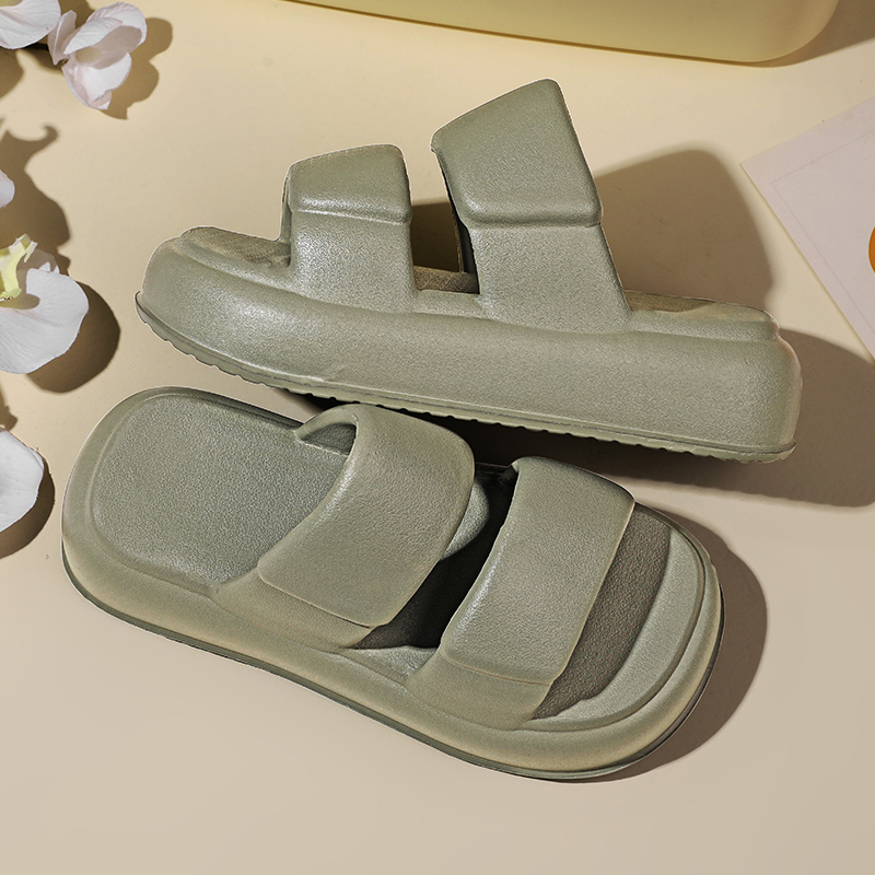 Men Slippers Comfortable Soft Thick Sole Slides Indoor Outdoor Sandals Beach Mens Casual Shoes Flip-flops Home Couple Slippers