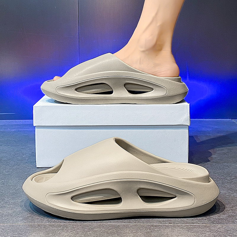 2024 New Men's Slippers Indoor Outdoor Sandals Beach Comfortable Thick Soft Slides Casual Shoes Men Flip-flops Home Slippers