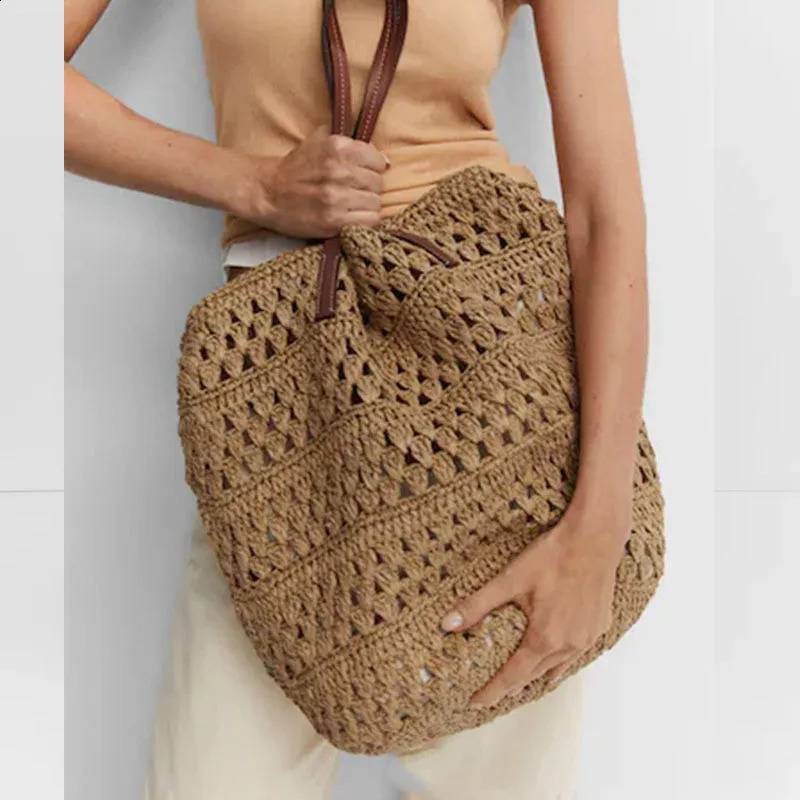 Woven handbag large capacity summer beach grass and wallet womens Bohemian shoulder bag travel 240913