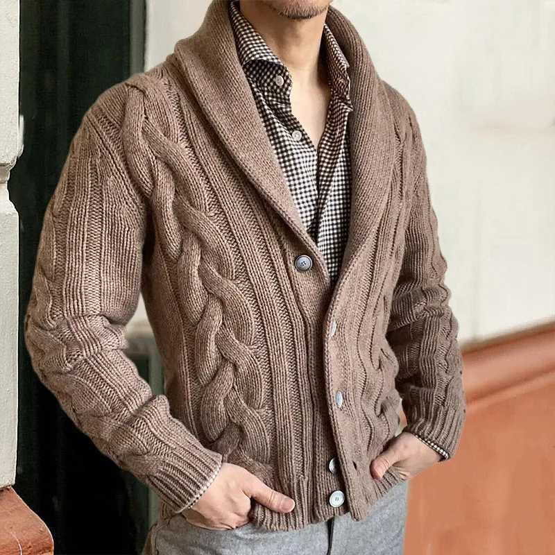 New Arrival Autumn and winter luxury new knitted cardigan wool sweater mens collar long Sve twisted wer sweater mens top Z241111