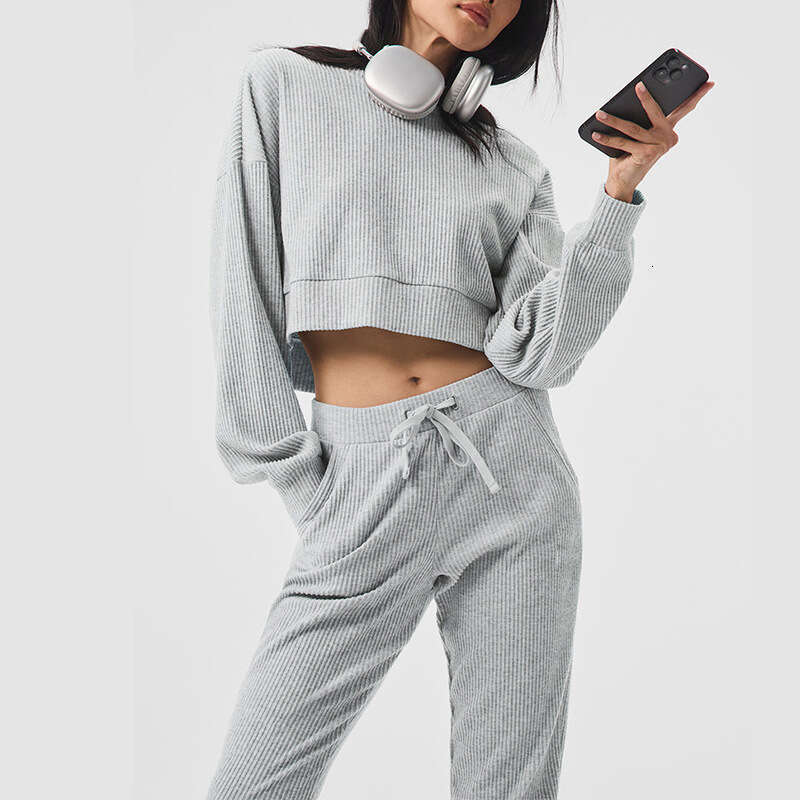 Autumn winter corduroy sports and leisure set, pullover hooded, loose fit fiess running hoodie, long sleeved for women
