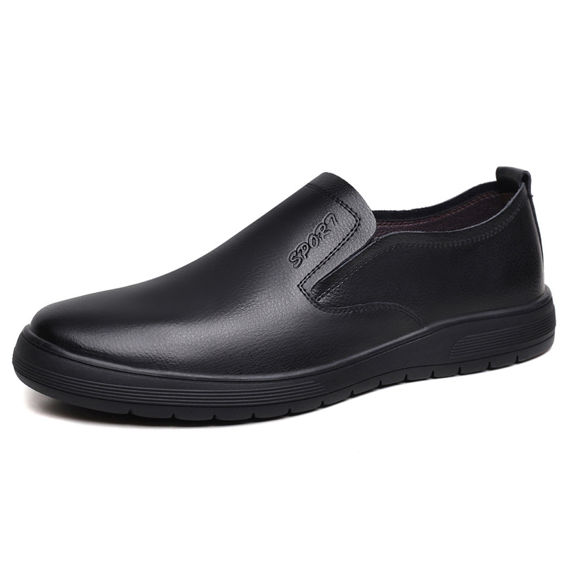 New Men's Outdoor Casual Shoes Spring and Summer All-match Breathable Slip-on Loafers Soft-soled Non-slip Large Size Male Shoes