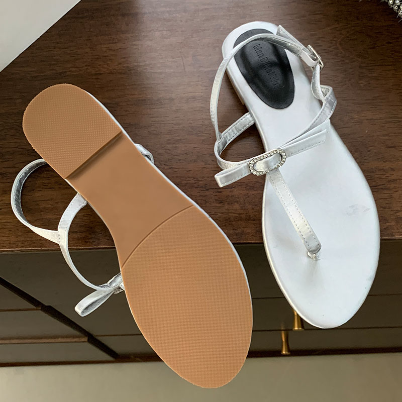 2025 new New Female Footwear Women Flats Flip ps Spring Summer Beach Fashion T-Strap Ladies Flat With Sandals Shoes 9f7e