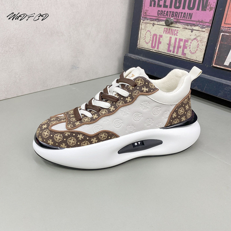 2025 new Men Sneakers Chunky Soft Sole Running Fashion Casual Microfiber Leather Breathable Height Increased Platform Board Shoes 0ea9 053f