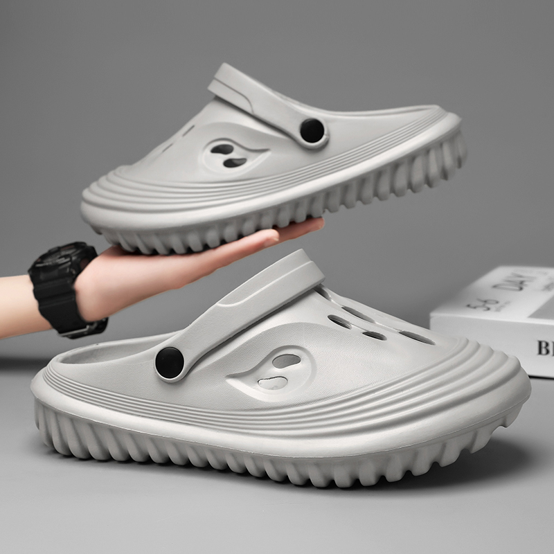 Fashion Men's Beach Sandals Outdoor Indoor Comfortable Clogs Slippers Men Casual Shoes Garden Shoes Mens Beach Sandals Slides