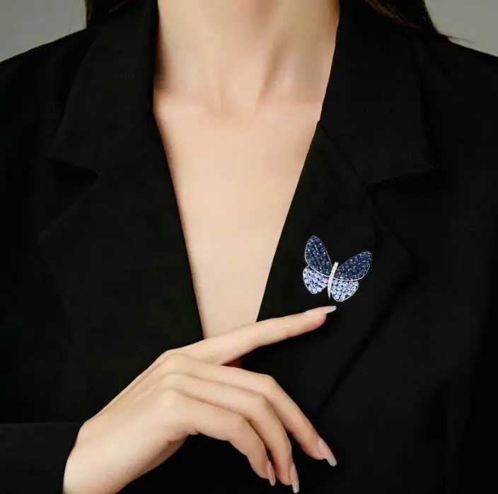 Luxury Butterfly Rhinestones Brooch For Women Fashion Enamel Pins Elegant Clothing AccessoriesX240914