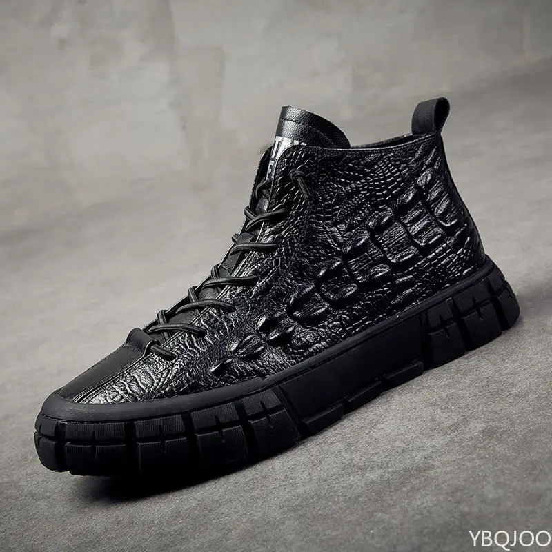 Winter New Men's High-Top Simple Temperament Leisure Leather Shoes for Man Mid-Top Boots Light Weight British Wild Trendy Shoes