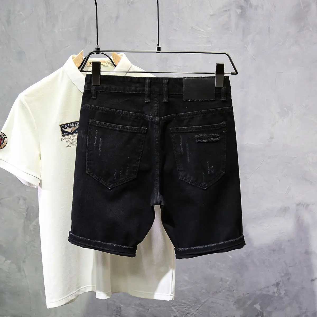 Fashion Summer New Casual Denim Jeans Knee Length Shorts for Men Black Cowboy Low Rise Ripped Holes Boyfriend Mens Denim ShortsX240914