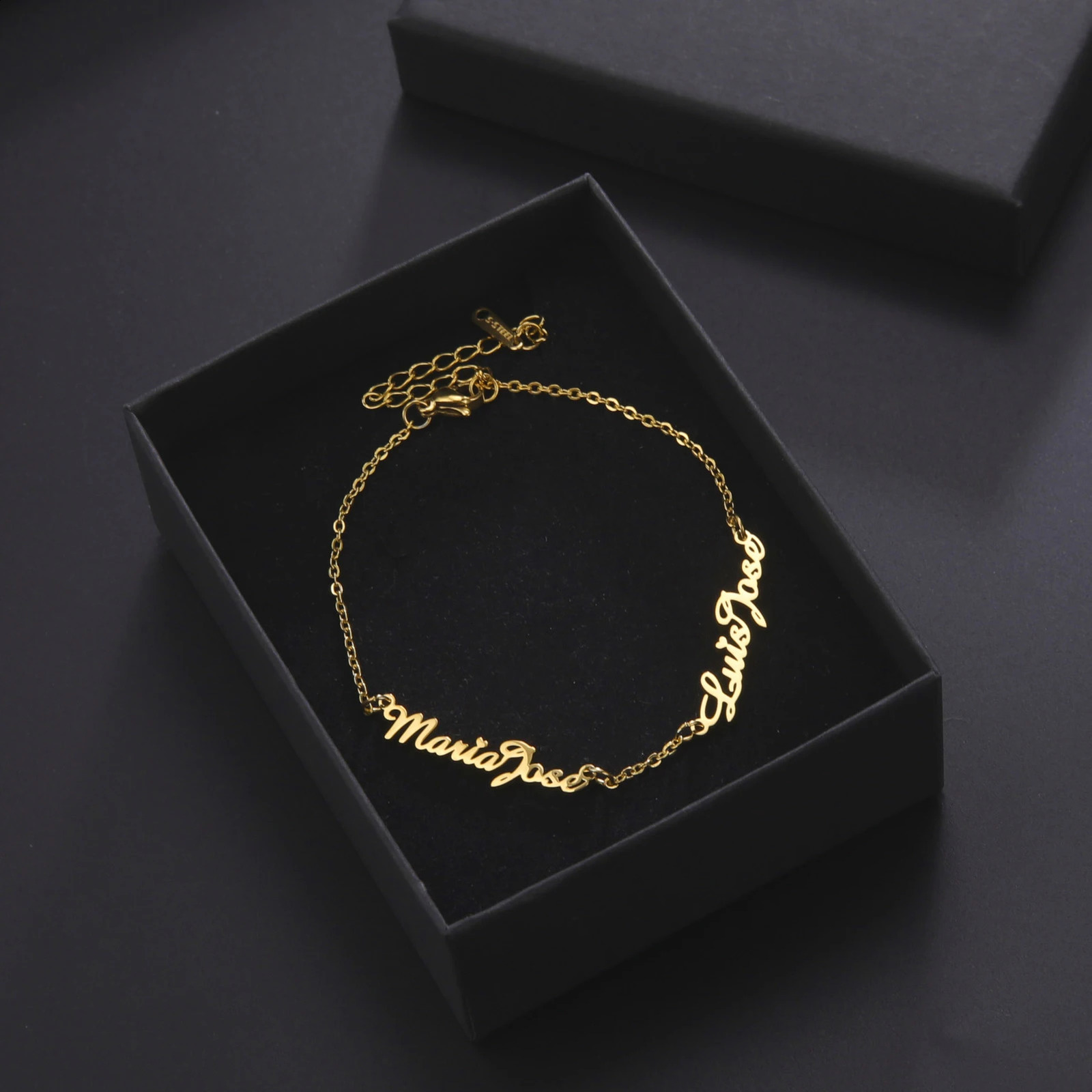 Personalized Bracelet Custom Name Bracelet for Women Child Stainless Steel Jewelry Customized Multiple Charm Family Couple Gift 240914