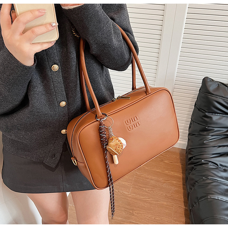 Halloween Fashionable Underarm for Women 2024 New Autumn Trendy Single Shoulder Slant Cross Korean Edition, Small and High end Women's Bag