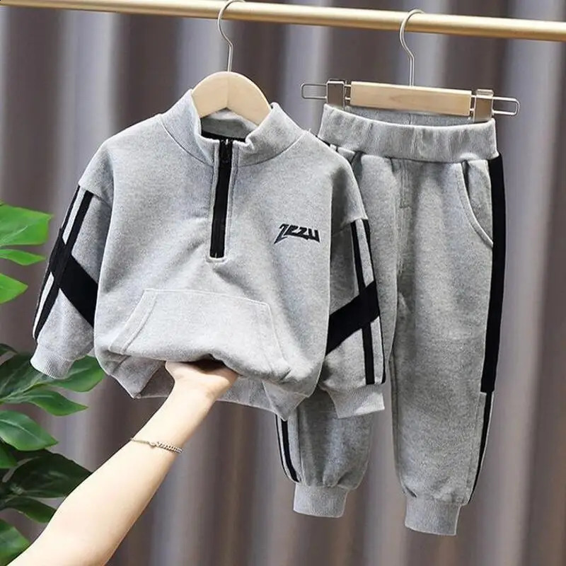 Childrens Clothing Spring/Autumn Preschool Boys Clothing T-shirtPants Set Childrens Clothing Sports Set 240913