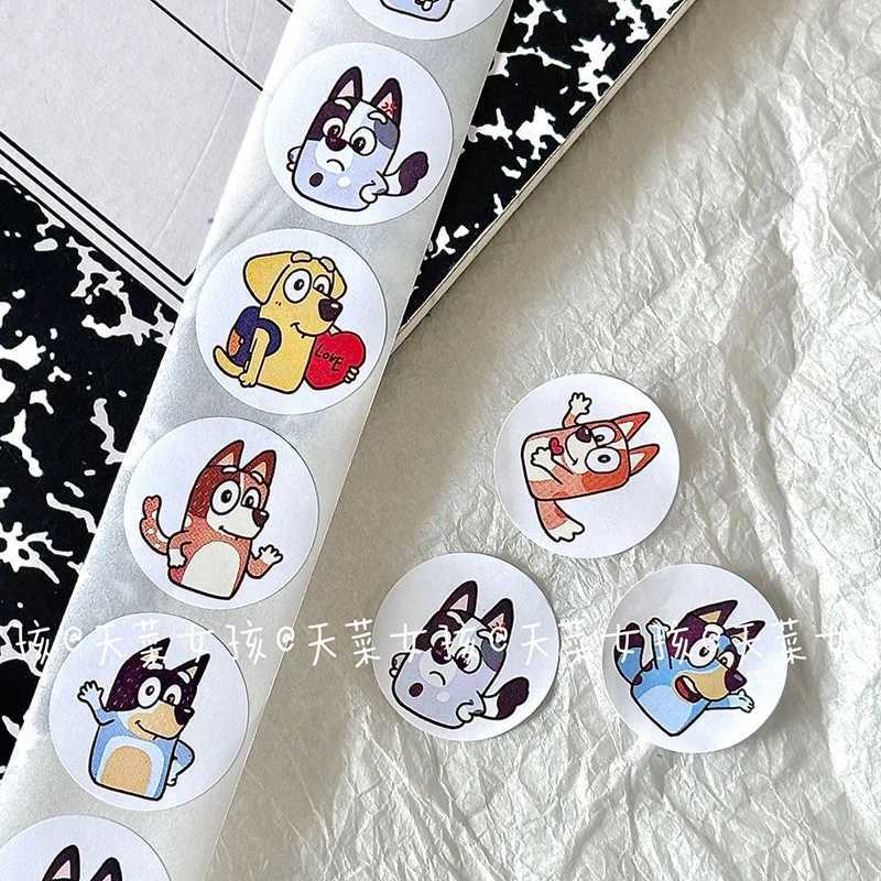 Kids' Toy Stickers Bingo Bluey Stickers Accessories 500 Sheets/Roll Round Cartoon Stickers Hand Account Diary Decoration Toys For Children Q24091