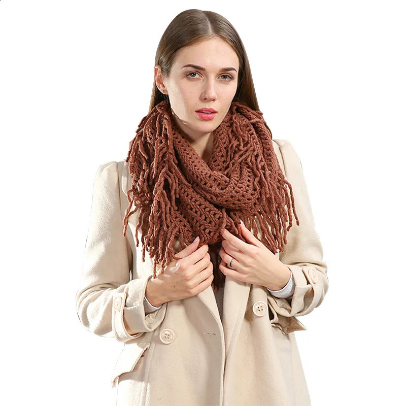 Crochet Snood Scarf Hallow Pattern Knitted Infinity Scarves Women Solid Tassel Ring Tube Shawls LIC Cashmere Circle Collar YG486 240909