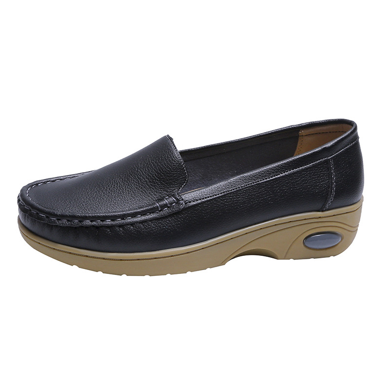 2022 Women Shoes Spring Autumn Leather Flats Woman Footwear Slip on Loafers Mother Moccasins Shoes Female Wedge Shoes Large Size