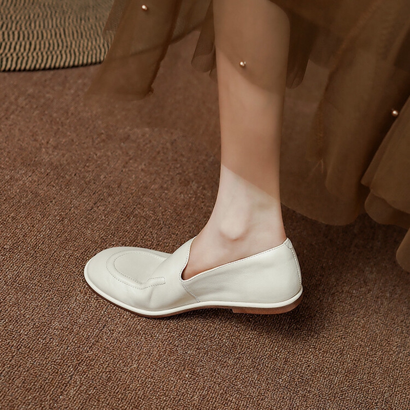 NEW Autumn Women Loafers Genuine Leather Shoes for Women Round Toe Low Heel Women Pumps Retro Soft Shoes Women сапоги женские