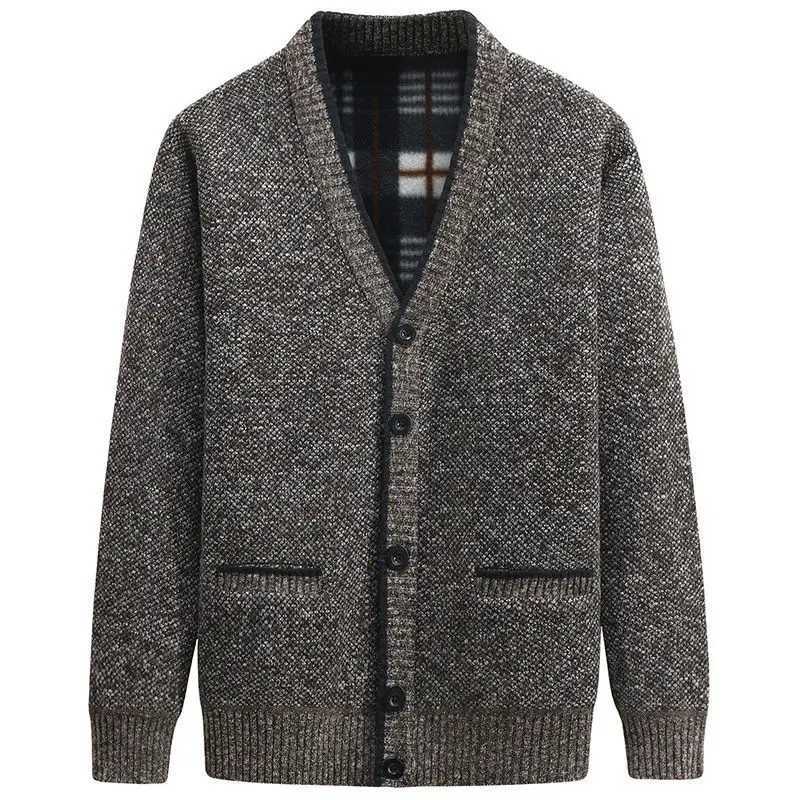 New Cardigan Men Autumn Winter Thick V Neck Knitted Sweater Coats Casual Warm Knitted Cardigan Men Fashion Mens Clothing 2023XJ240907