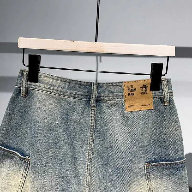 Summer Korean Luxury Clothing Vintage Mens Casual Denim Solid Knee Length Shorts with Vintage Large Pockets Blue Jeans for MenX240914