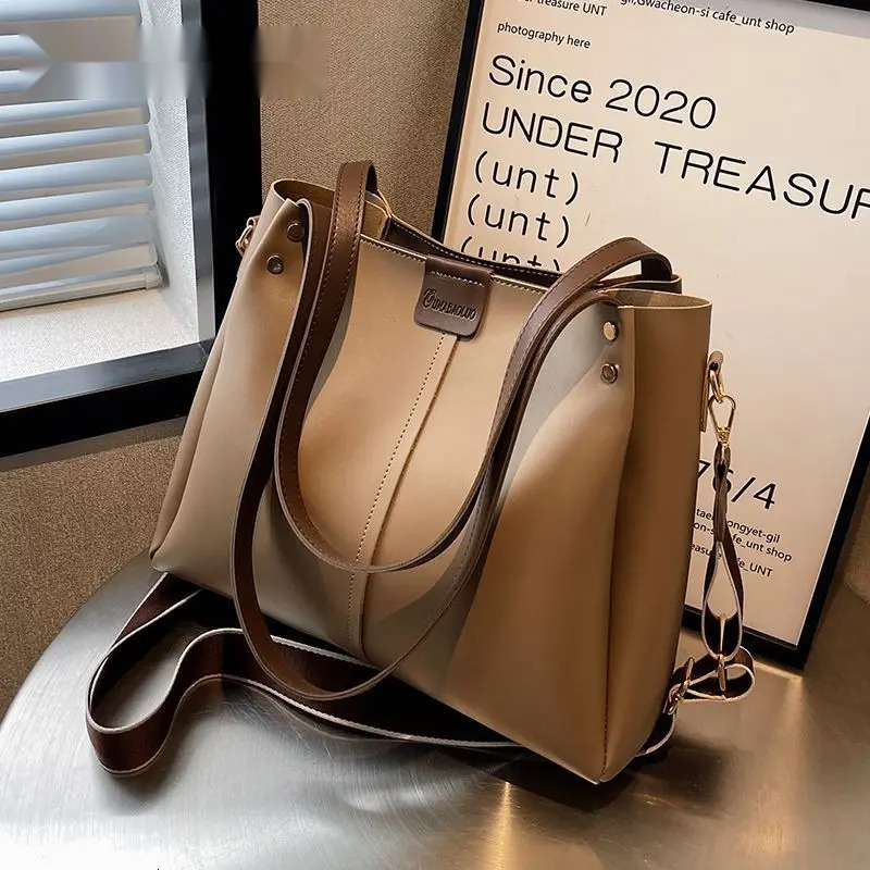 Halloween Comfortable Wide Strap Large Capacity Shopping Ladies Students Classroom Commuter Shoulder Leather Bag Hund2024