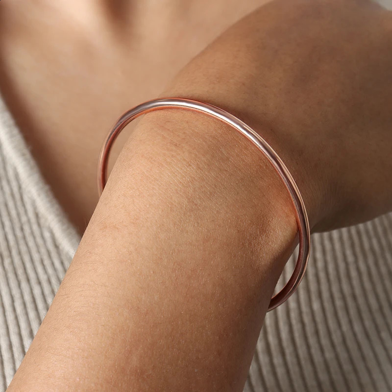 Simple Round Aperture Womens Stainless Steel Bracelet Girlfriend Gift Italian Bracelet Accessories Girl Gift 240914