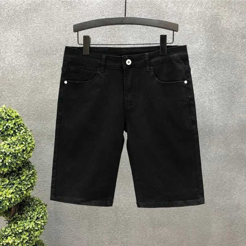 Stylish Denim Shorts For Young Men Summer Thin Style 2024 New Arrival White Five-point Jeans Loose Fit Casual PantsX240914