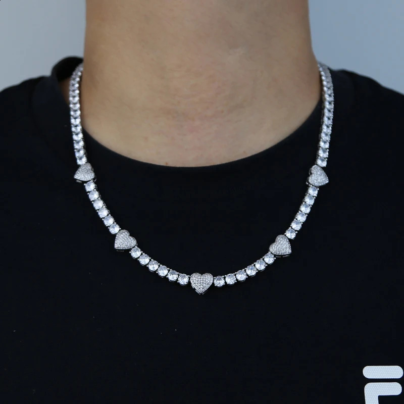 Ice Sparkling Heart Pendant Necklace Silver Zircon 5mm Tennis Chain Charm Womens Hip Hop Fashion Jewelry 240912