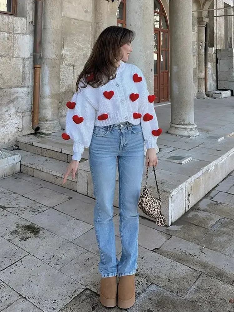 Chic 3d Heart Womens Knitted Cardigan Elegant Round Neck Singlebreasted Lantern Sleeve Loose Sweater Lady Autumn Knitwear 240904