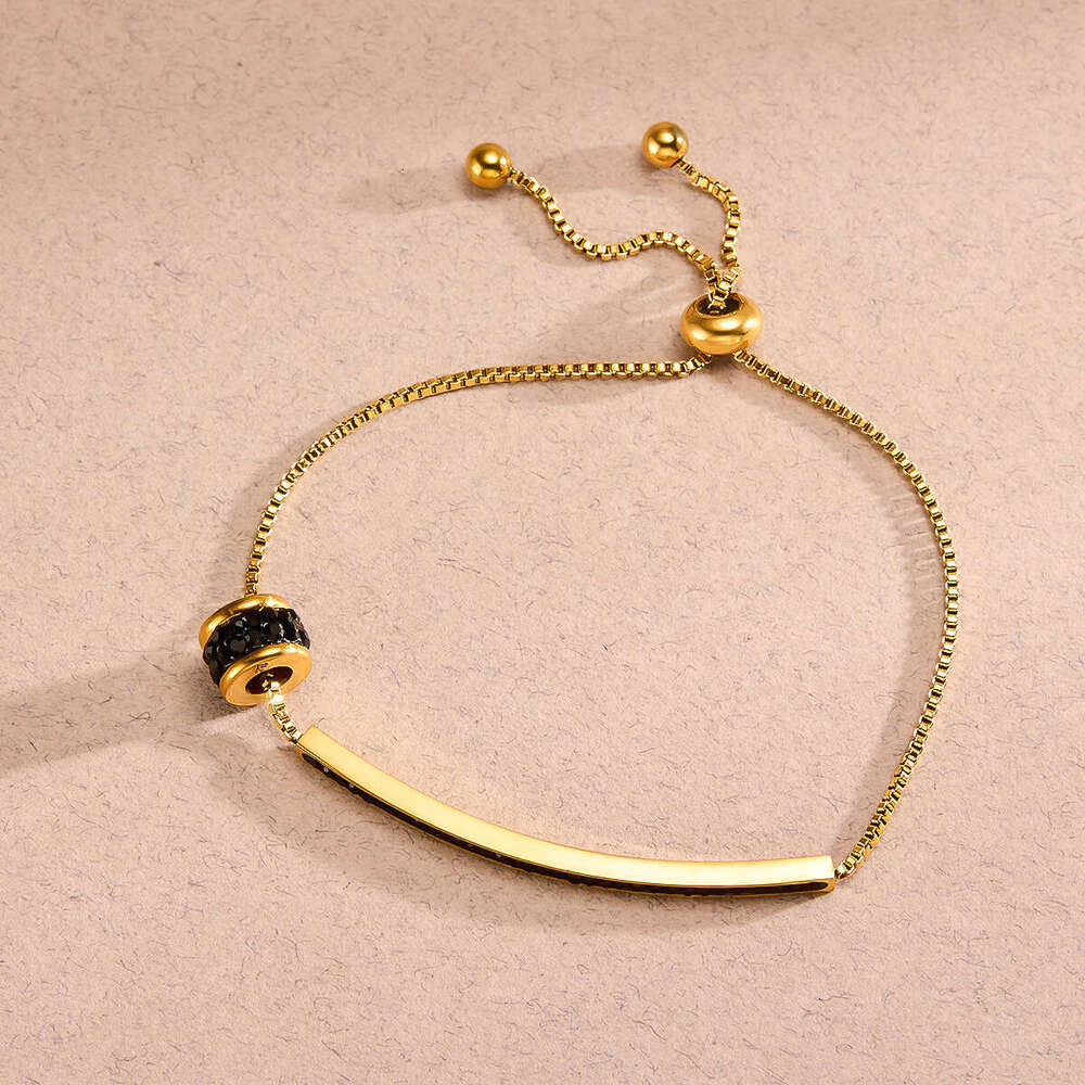 Designer 18K Gold Bracelet for Women Black Diamond Smile Small Waist Bracelet with Drawable High End Versatile Bracelet Non Fading Simple Color Preser