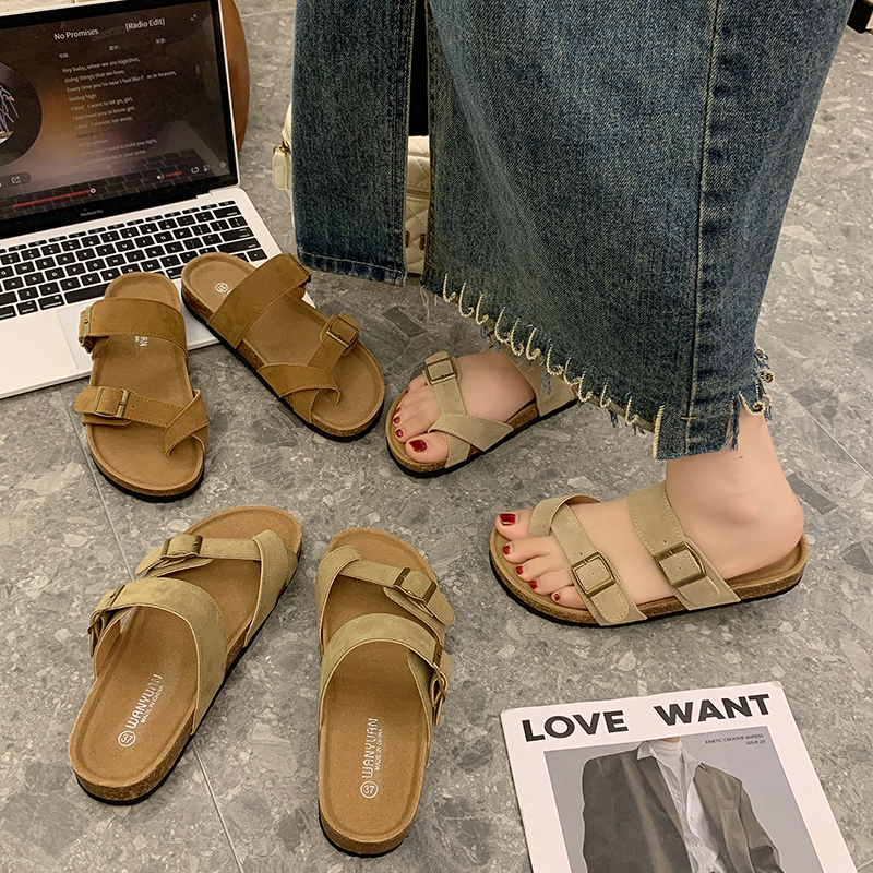 Shoes Beach Slippers Women Summer Slides Pantofle Rubber Flip ps Sabot Soft 2024 Hawaiian Flat Casual Rome Leisure Female Sho 0e20
