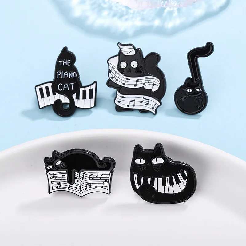 Stylish and Adorable Cartoon Cat Oil Drop Lapel Brooch Pin for Denim Bags - A Fashionable Gift for Men and Women Perfect JewelX240914