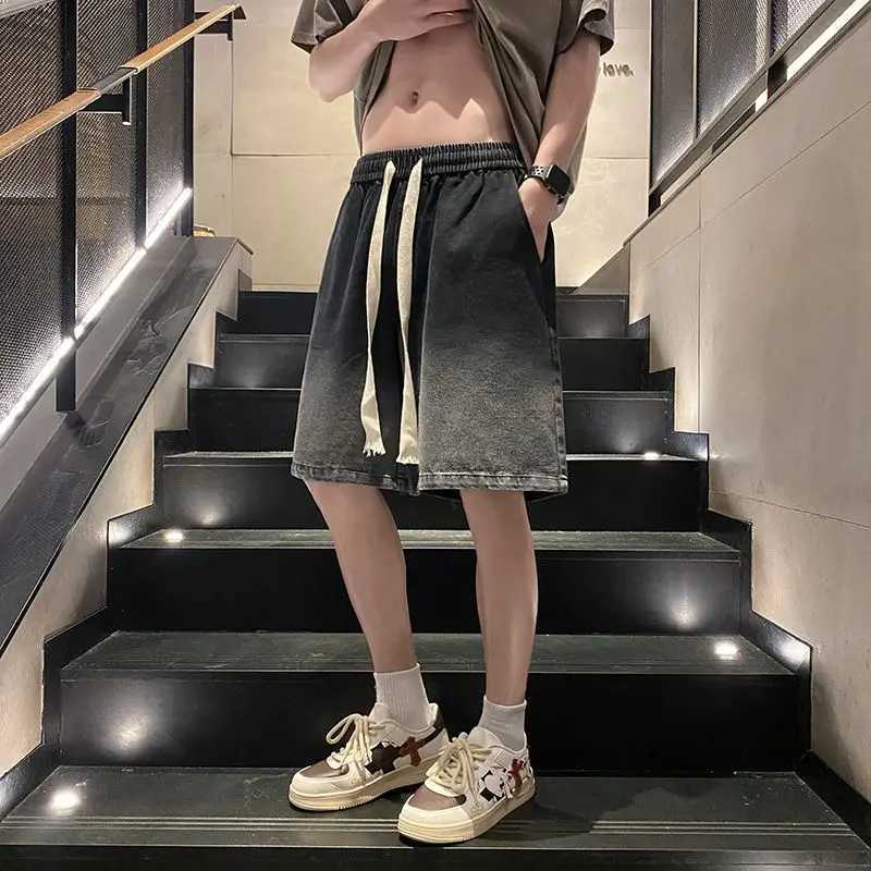 Denim shorts mens summer handsome gradient straight-leg five-quarter pants mens American loose brand retro mid-length pantsX240914