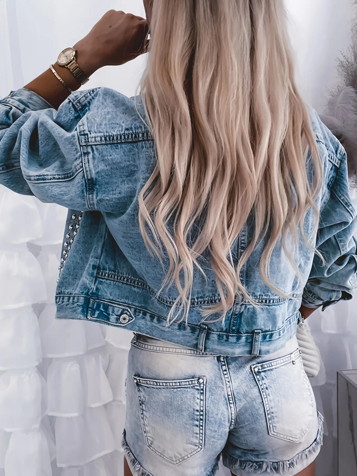 Autumn/Winter Retro Long Sleeve Denim Jacket Womens Fashion Rivet Short Jeans Jacket Casual Clothing 240914