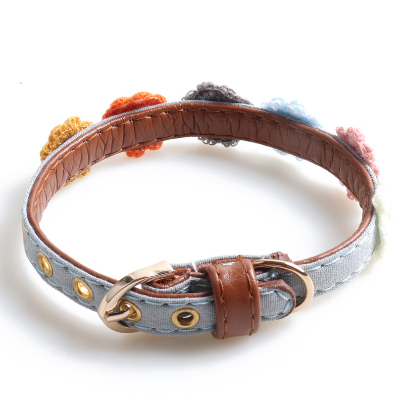 PU Puppy Collar with Metal Buckle and Cute Flower Decorations Flower Pet Collar Adjustable for Cats and Puppies Pet Accessories