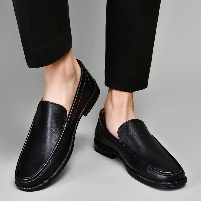 Male Comfy Walking Shoe Genuine Leather Slip on Mens Loafers Trend Casual Shoes Men er Moccasins Drive Shoes 240909