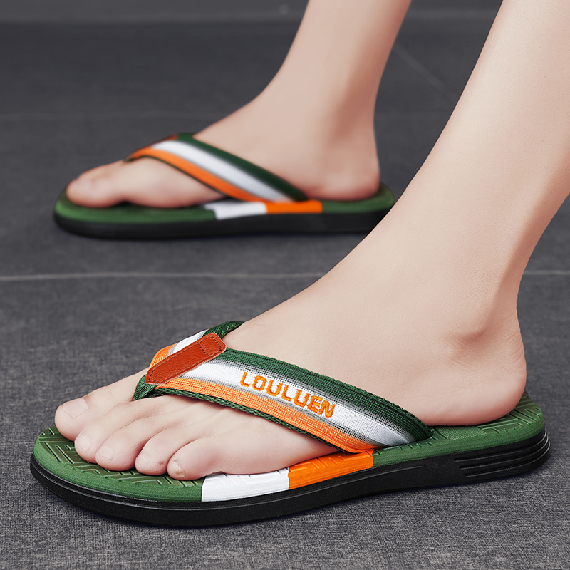High Quality Men's Flip Flops Outdoor Indoor Slippers Slides New Design Men Beach Sandals Non-slip Home Men Slippers Flip Flops