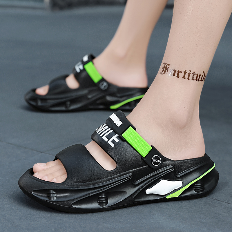 Men's Outdoor Sandals Slippers Beach Comfortable Slides Thick Soft Clogs Men Casual Shoes Garden Shoes Men Women Beach Sandals