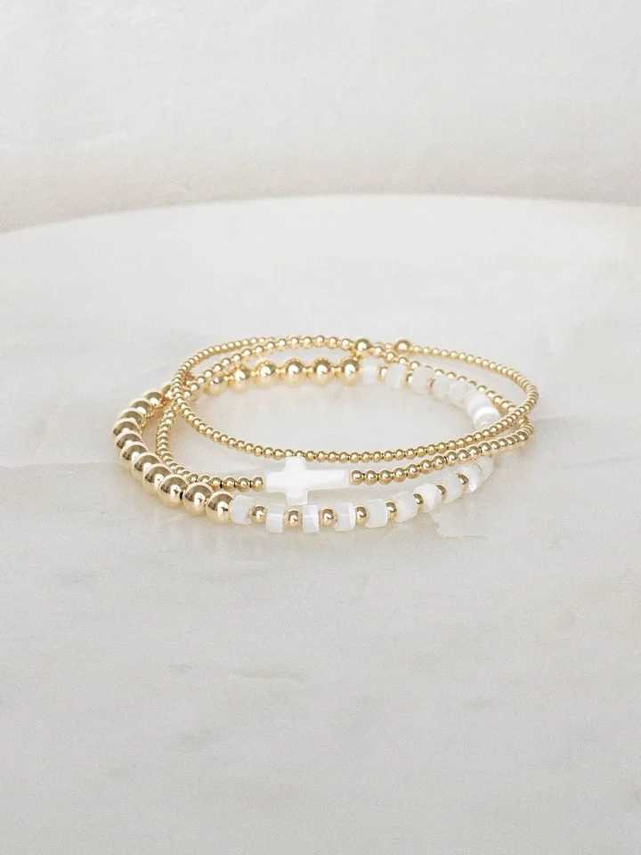 Charm Bracelets Vlen Natural Shell Christian Cross Bracelet Womens Fashion Jewelry 18K Gold Plated Bead Bracelet Beads Pulseras Unprinted Good Product