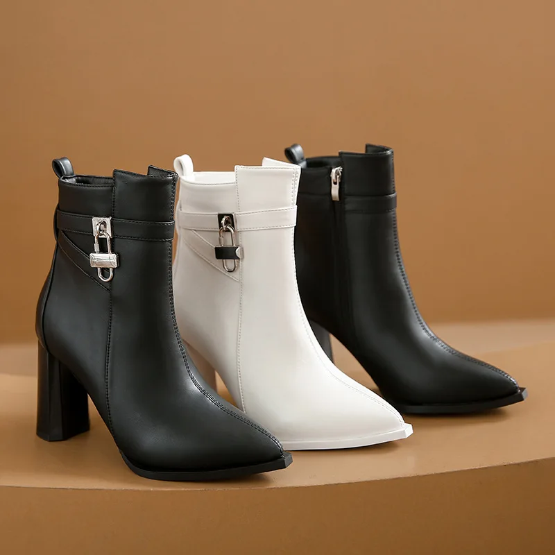 New Autumn Thick Heel Pointed Short Boots Side Zipper High Heels Women Shoes Metal Button Professional OL Ladies Ankle Boots