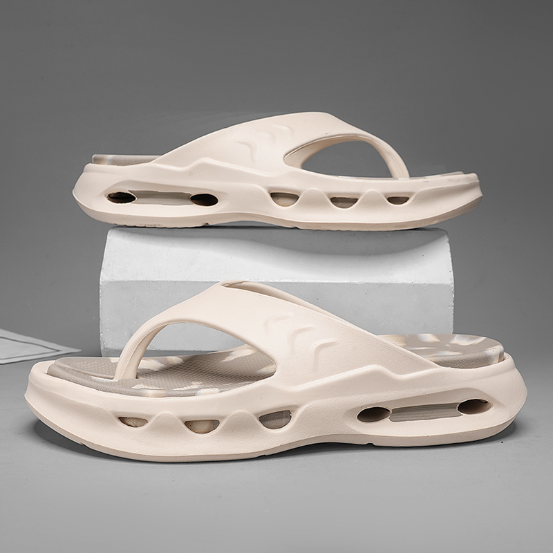 2024 Men's Slippers Flip Flops Outdoor Beach Sandals Comfortable Soft Sole Slides Men Women Non-slip Home Slippers Flip Flops